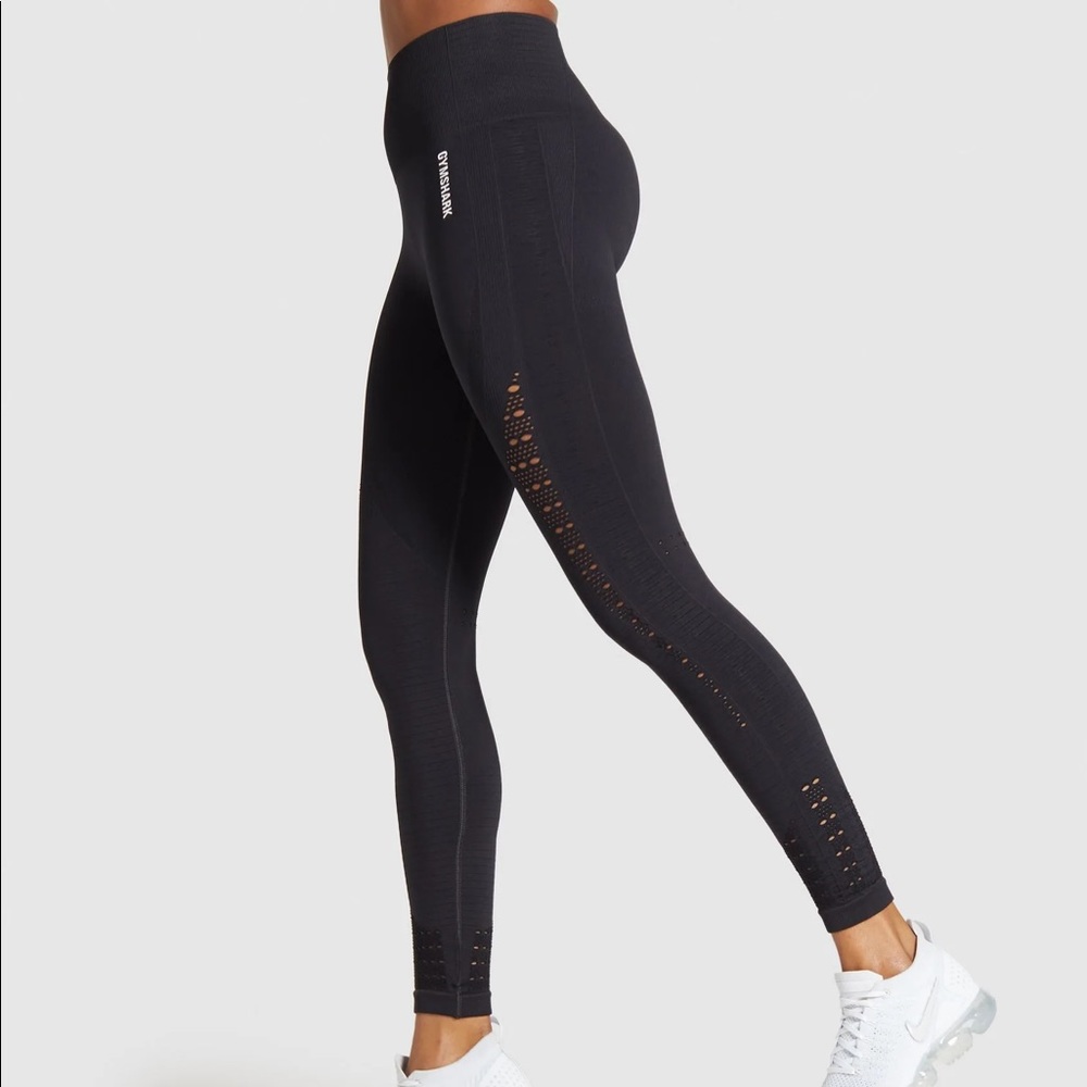 Black GYMSHARK energy seamless leggings